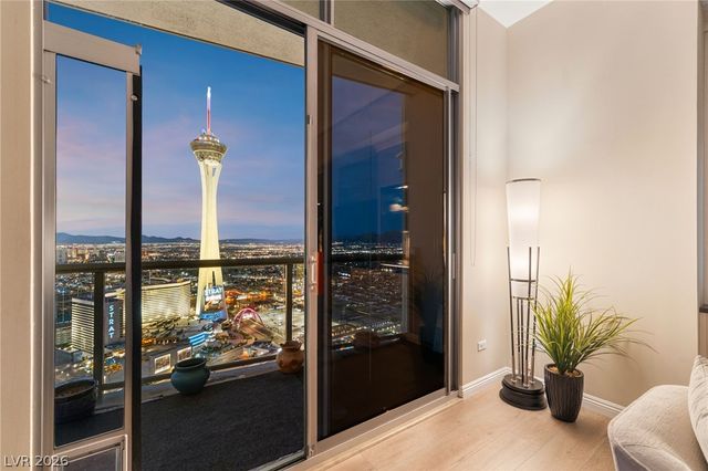 200 West Sahara Avenue 4004, Las Vegas, NV 89102