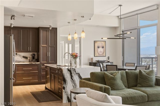 200 West Sahara Avenue 4004, Las Vegas, NV 89102