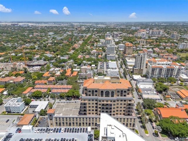 446 Madeira Ave, Coral Gables, FL 33134