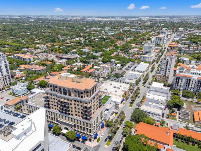 446 Madeira Ave, Coral Gables, FL 33134