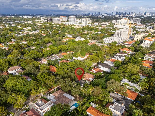 446 Madeira Ave, Coral Gables, FL 33134