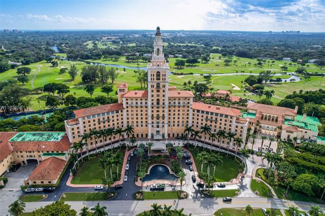 446 Madeira Ave, Coral Gables, FL 33134