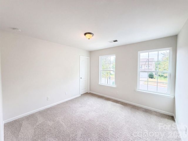7230 Kinley Commons Lane, Charlotte, NC 28278