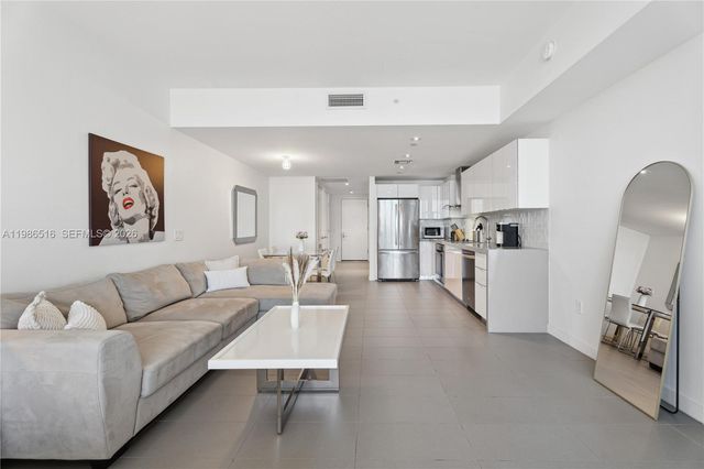 1600 NE 1st Ave 3303, Miami, FL 33132