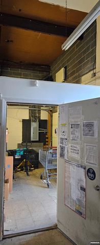 478 11th Street, Palisades Park, NJ 07650