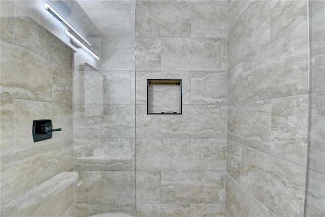 709 River Run Drive, Atlanta, GA 30350