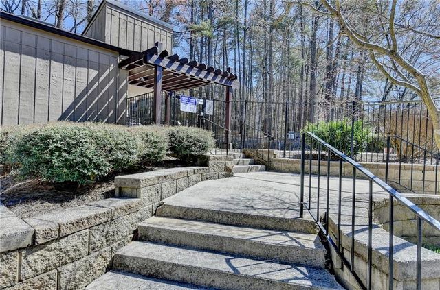 709 River Run Drive, Atlanta, GA 30350