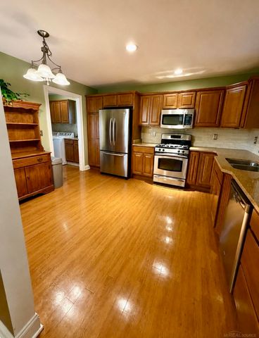35300 Silver Maple Drive, Clinton Twp, MI 48035
