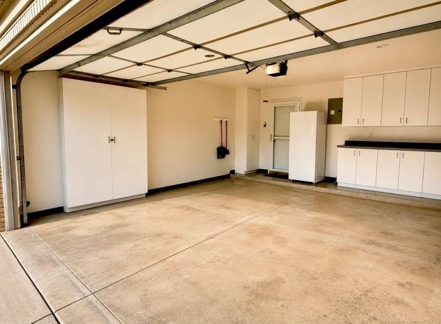 35300 Silver Maple Drive, Clinton Twp, MI 48035