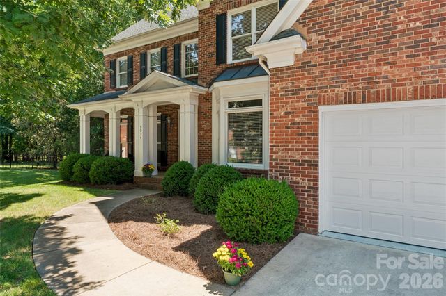 9034 Cambridge Green Drive, Charlotte, NC 28277