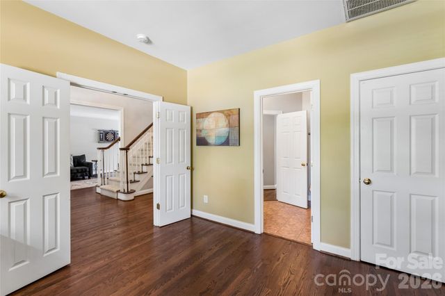 9034 Cambridge Green Drive, Charlotte, NC 28277