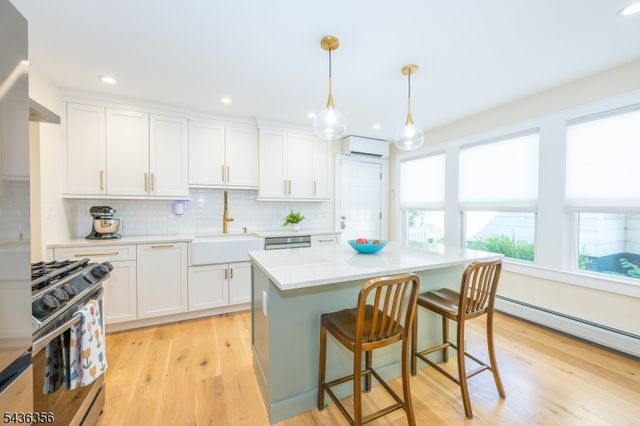 156 Lincoln St, Montclair Twp., NJ 07042