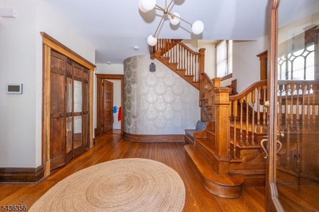 156 Lincoln St, Montclair Twp., NJ 07042