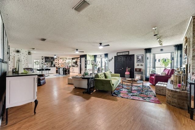 413 Francis Street, Seagoville, TX 75159