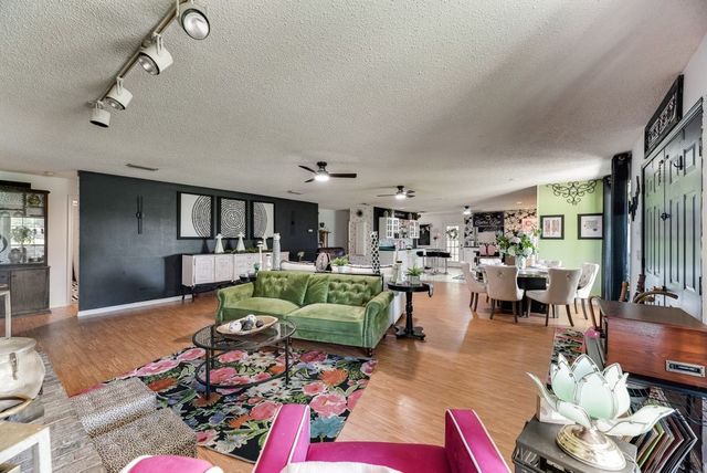 413 Francis Street, Seagoville, TX 75159