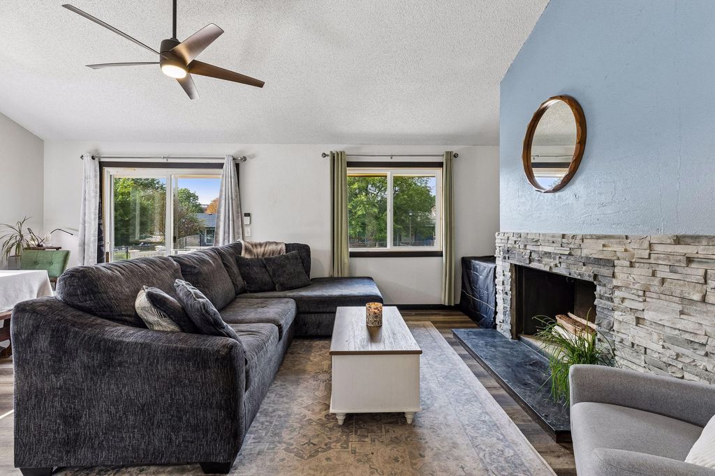 521 Central Avenue W, Saint Paul, MN 55103 — photo 3