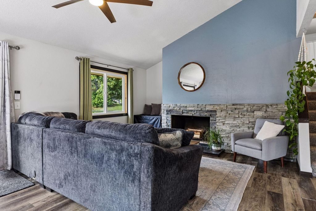 521 Central Avenue W, Saint Paul, MN 55103 — photo 4