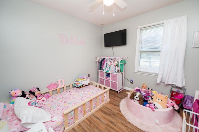 1513 W Rutledge Avenue, Gaffney, SC 29341