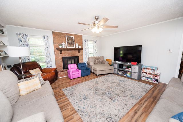 1513 W Rutledge Avenue, Gaffney, SC 29341