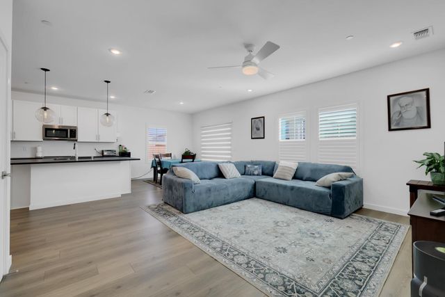 1921 Kaia Way, Yuba City, CA 95993