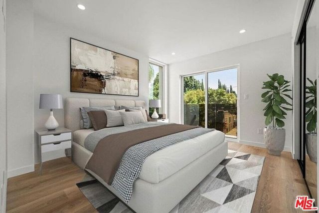 2001 Vista Del Mar Street 4, Los Angeles, CA 90068