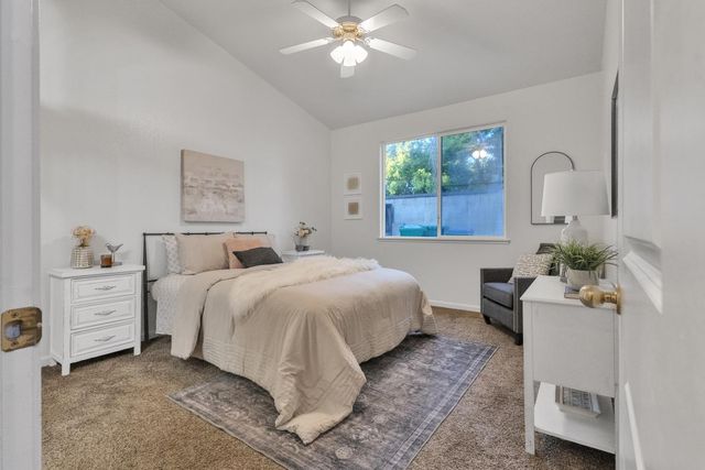3105 English Oak Cir, Stockton, CA 95209