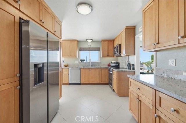 2225 Grenadier Drive, San Pedro (los Angeles), CA 90732