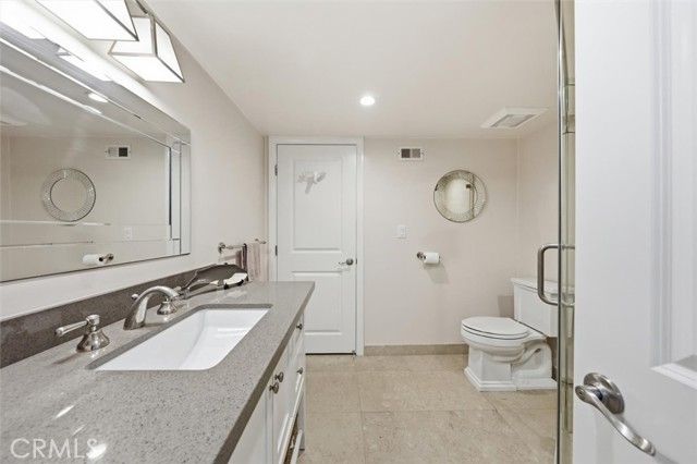 2225 Grenadier Drive, San Pedro (los Angeles), CA 90732