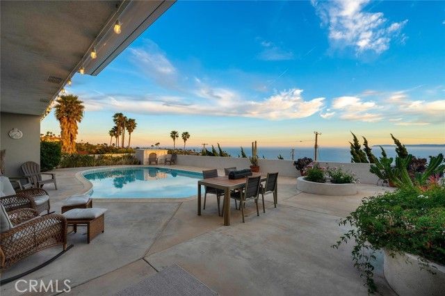 2225 Grenadier Drive, San Pedro (los Angeles), CA 90732