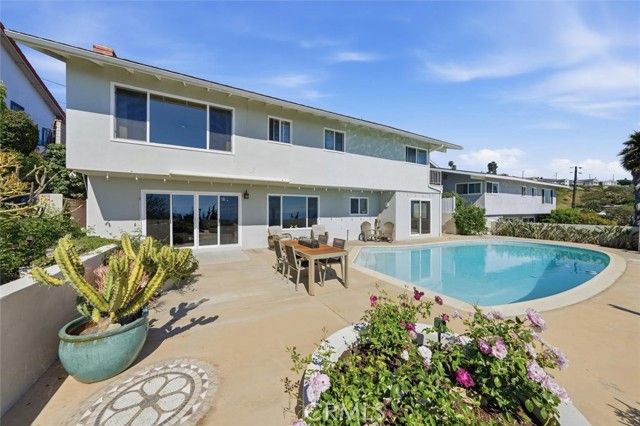 2225 Grenadier Drive, San Pedro (los Angeles), CA 90732