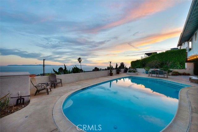 2225 Grenadier Drive, San Pedro (los Angeles), CA 90732