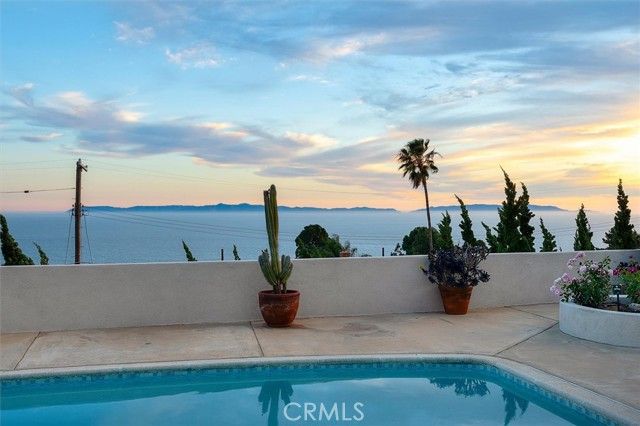 2225 Grenadier Drive, San Pedro (los Angeles), CA 90732