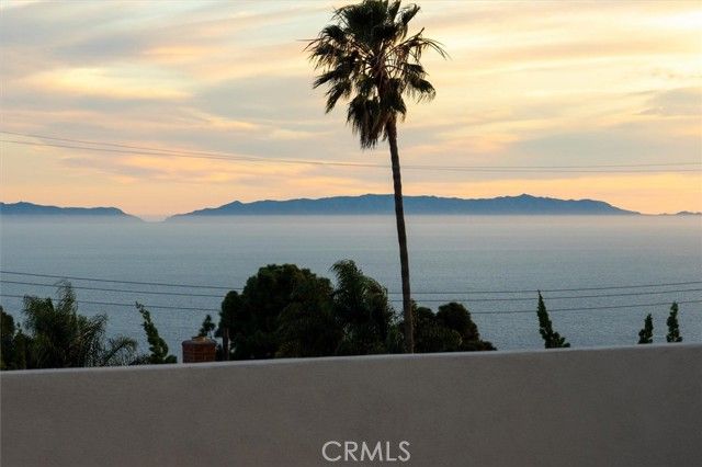 2225 Grenadier Drive, San Pedro (los Angeles), CA 90732