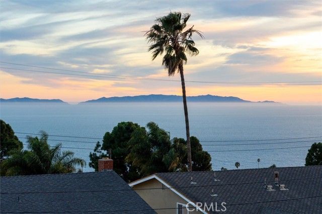 2225 Grenadier Drive, San Pedro (los Angeles), CA 90732