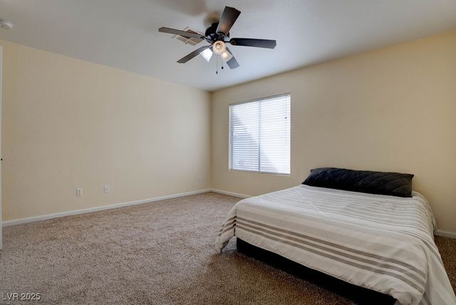 7925 Willow Pines Place, Las Vegas, NV 89143