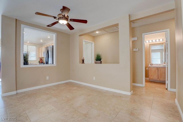 7925 Willow Pines Place, Las Vegas, NV 89143