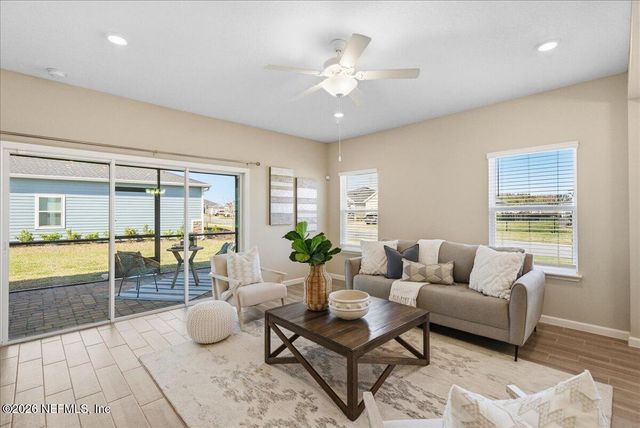 2798 CROSSFIELD Drive, Green Cove Springs, FL 32043