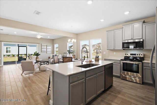 2798 CROSSFIELD Drive, Green Cove Springs, FL 32043