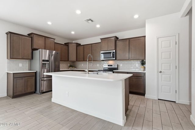 5230 W ALTA MESA Avenue, Laveen, AZ 85339