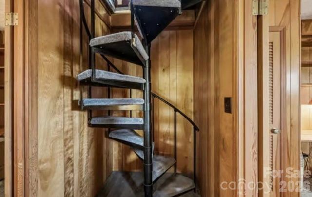 210 Overbrook Trail, Beech Mountain, NC 28604