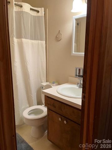 210 Overbrook Trail, Beech Mountain, NC 28604