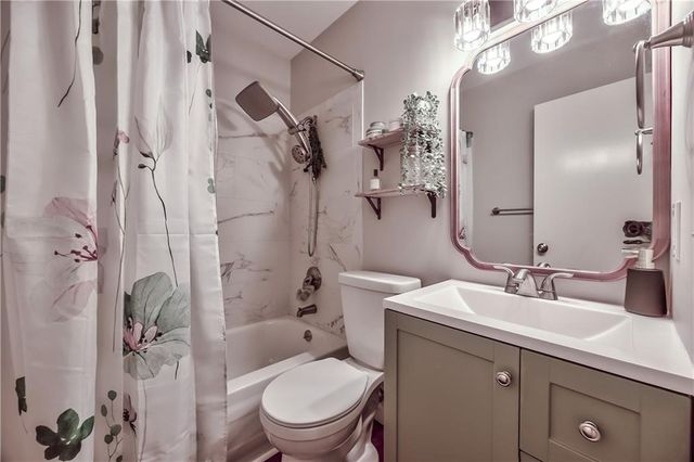 105 E Cedar Street, Spring Hill, KS 66083