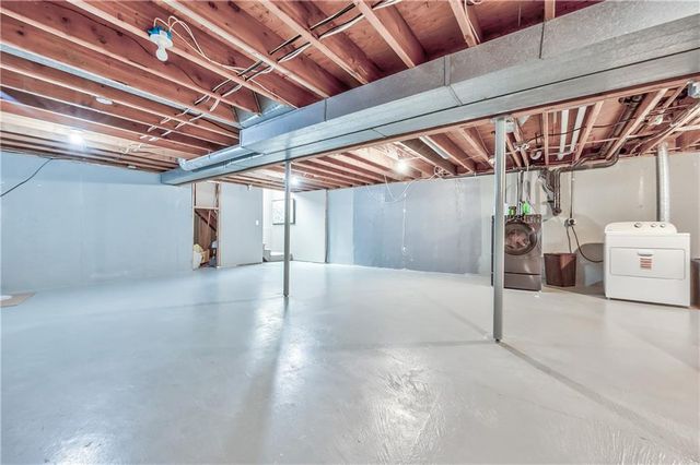 105 E Cedar Street, Spring Hill, KS 66083