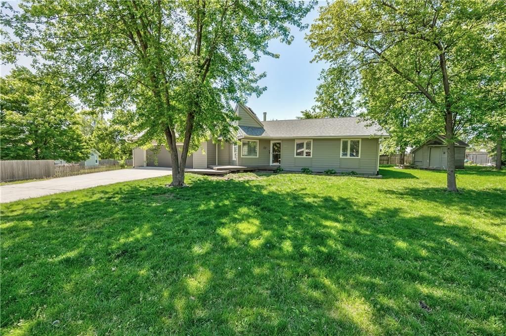 105 E Cedar Street, Spring Hill, KS 66083