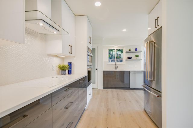 9026 Lockleven LOOP, Austin, TX 78750