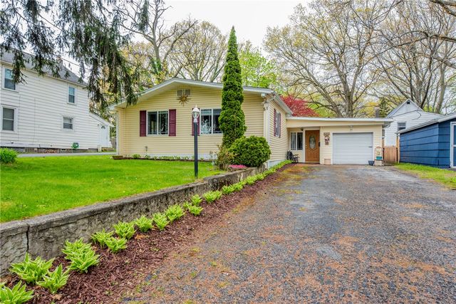51 Fawn Street, Irondequoit, NY 14622