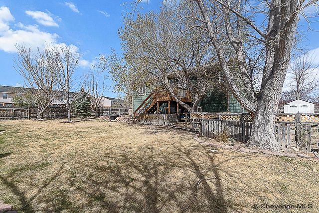2239 MEADOW DR, Cheyenne, WY 82001