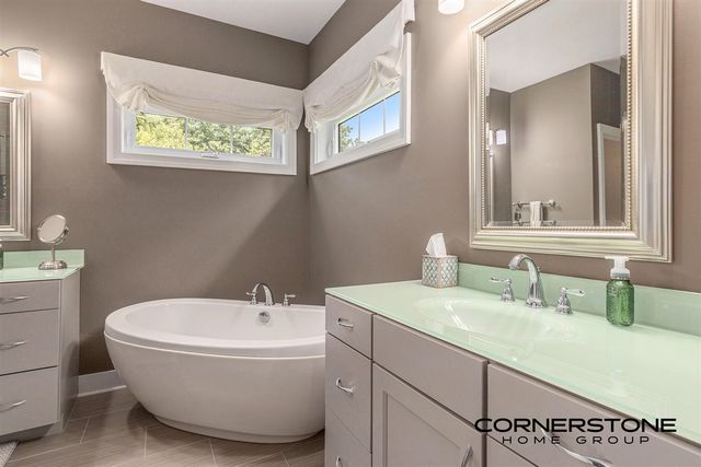 4304 Oak River Court, Grand Rapids, MI 49525