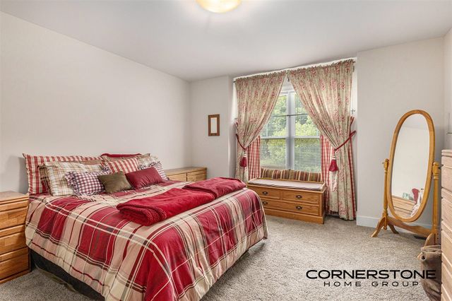 4304 Oak River Court, Grand Rapids, MI 49525