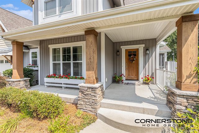 4304 Oak River Court, Grand Rapids, MI 49525